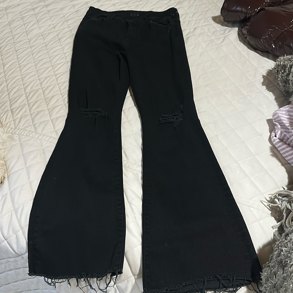Mother Frayed with Knee Holes Weekender Black Jeans